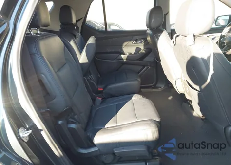 2021 Chevrolet Traverse Fwd Lt Cloth z USA, uszkodzony, nr VIN 1GNERGKW3MJ141898